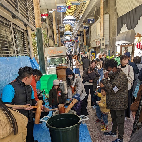 泉大津商店街のイベントの様子